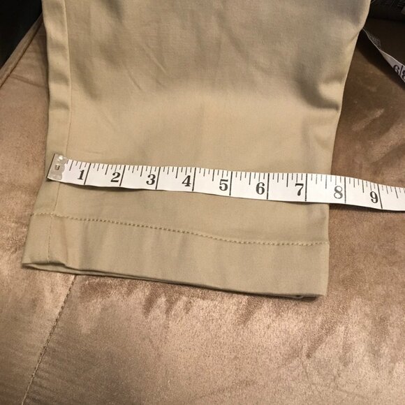 St. Johns Bay Khaki Capri's - Picture 7 of 7